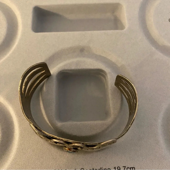 Vintage Southwest Style Silver Butterfly and Turquoise Wide Cuff Bracelet - Picture 11 of 12